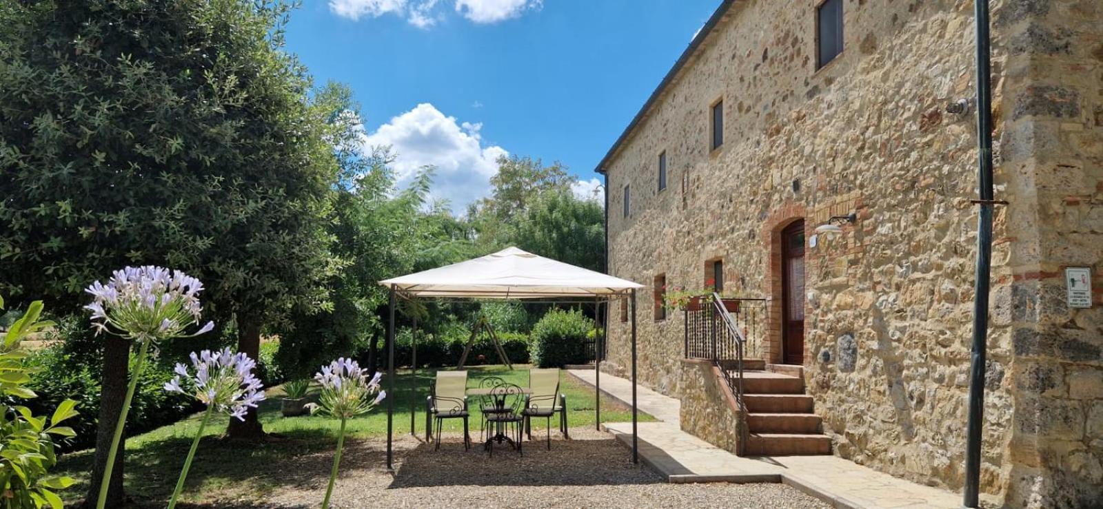 Agriturismo Il Canneto Casole dʼElsa Kültér fotó